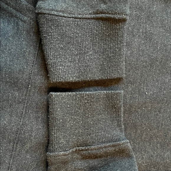 tentree Gray and Orange Women's Sweater - Picture 4 of 5